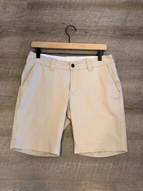Lululemon Mojave Beige Club Shorts Women’s Size 8 Athletic Golf Casual